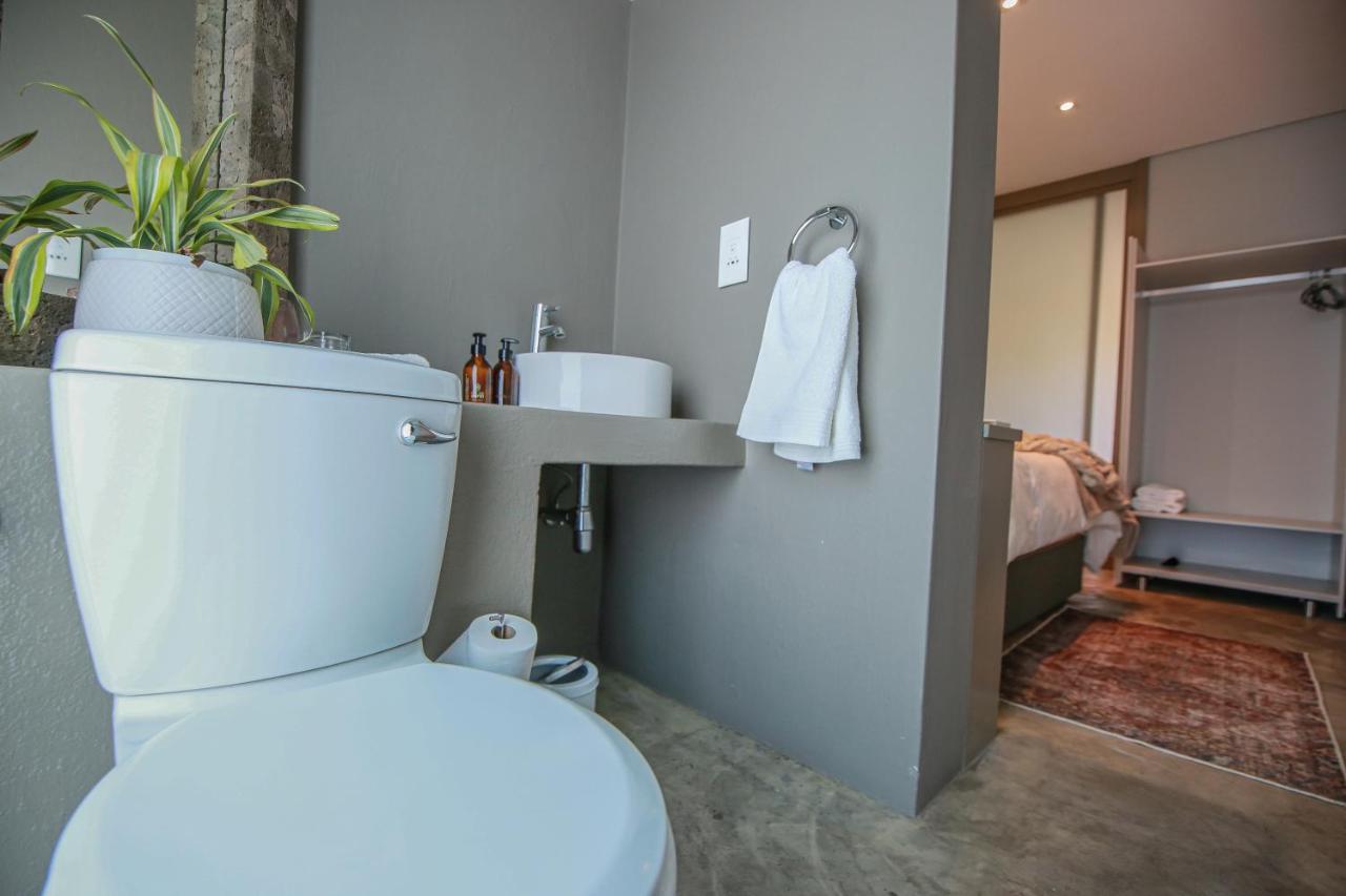 Suite 9 The Village Windhoek Exterior foto