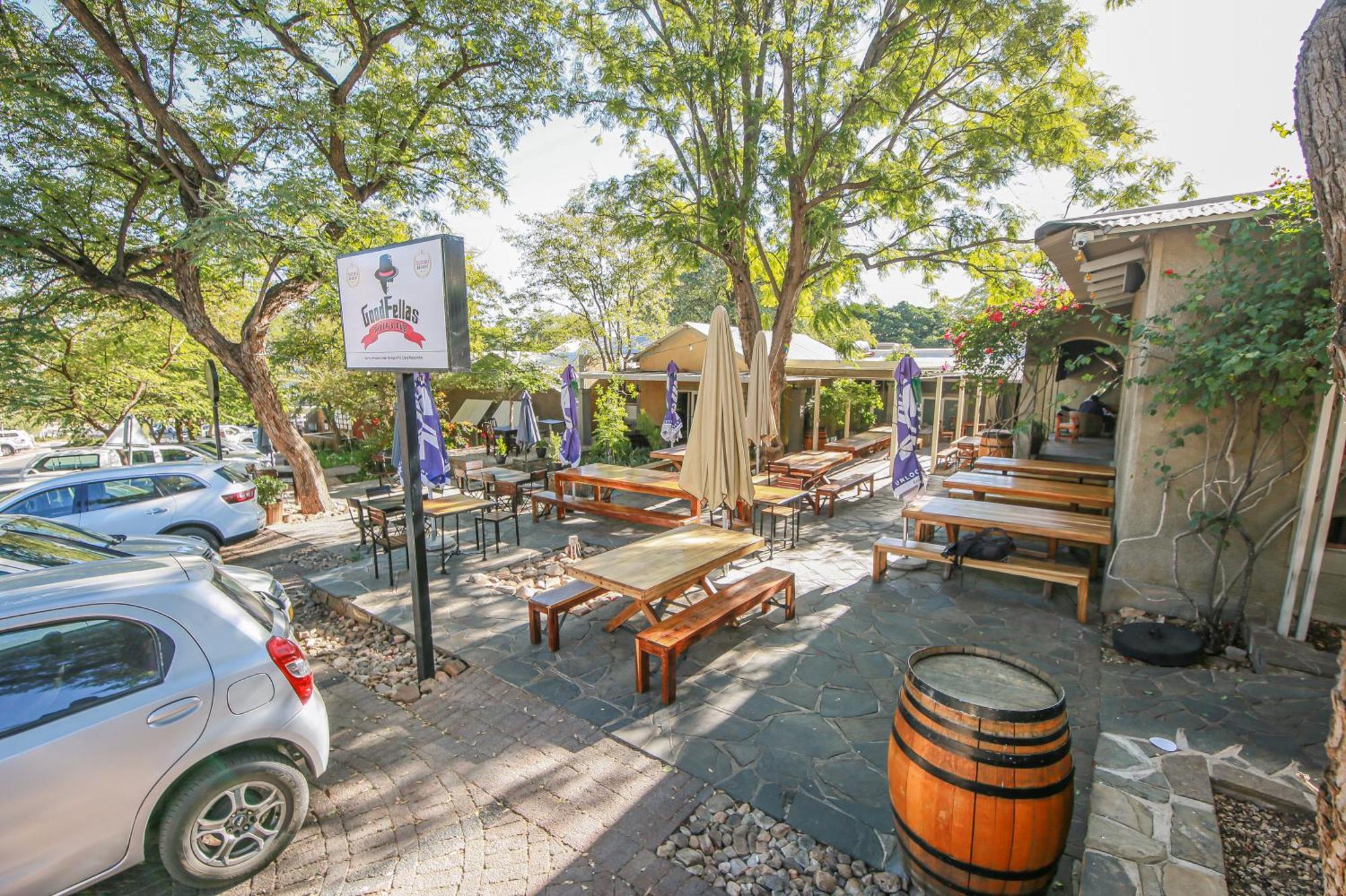 Suite 9 The Village Windhoek Exterior foto